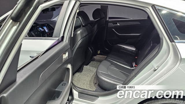 Hyundai LF Sonata Modern, 2016 12