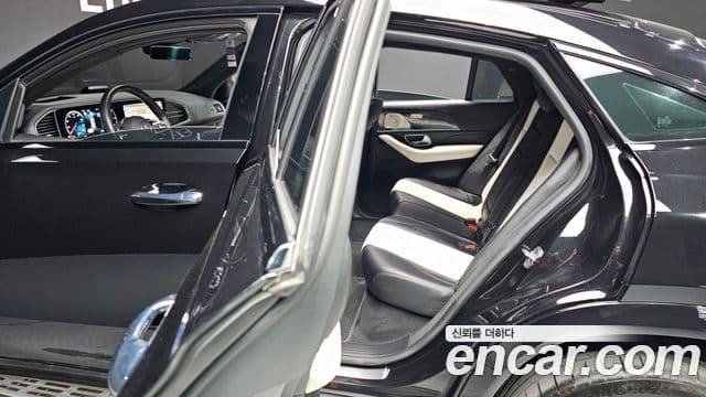 Mercedes-Benz GLE-класс W167 GLE400d 4MATIC купе, 2022 13