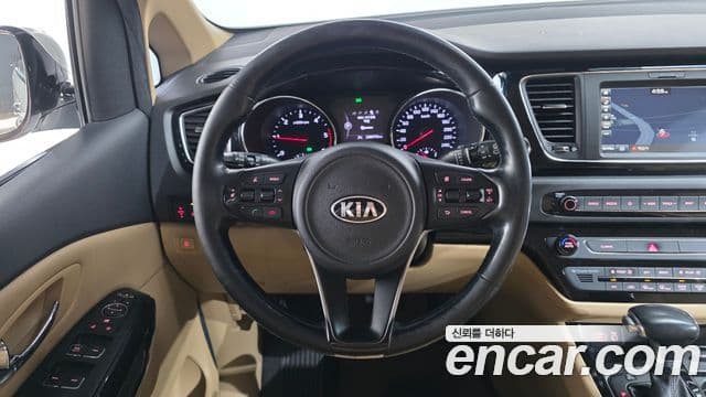 Kia All New Carnival Prestige, 2018 14
