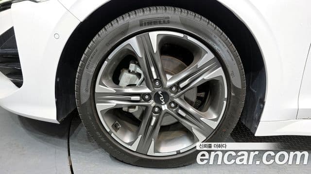 Kia K5 3세대 Signature, 2023 все фото