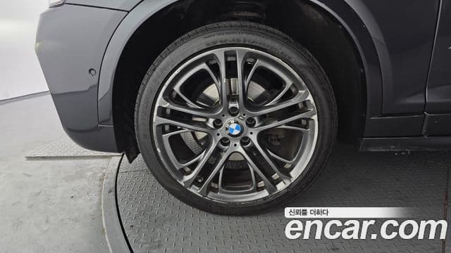 BMW X4 (F26) xDrive20d M Sport, 2017 все фото