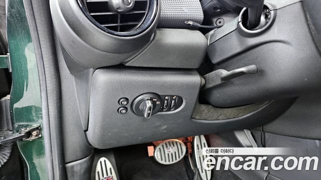 Mini Cooper 3세대, 2014 16