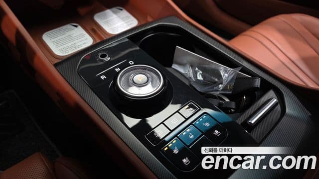 Kia The / новый New K8 гибрид Noblesse, 2026 9