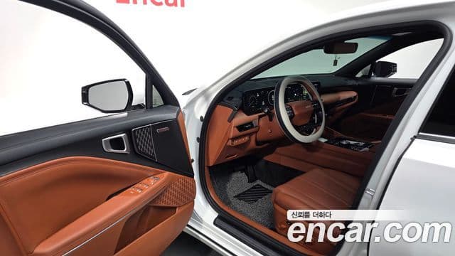 Kia The / новый New K8 гибрид Noblesse, 2026 12