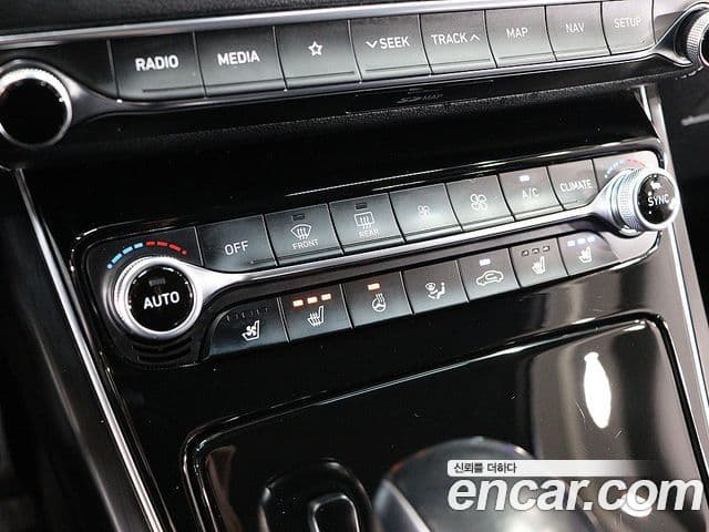 Hyundai Grandeur IG Premium, 2019 11