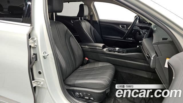 Kia The / новый New K8 гибрид Noblesse, 2025 10