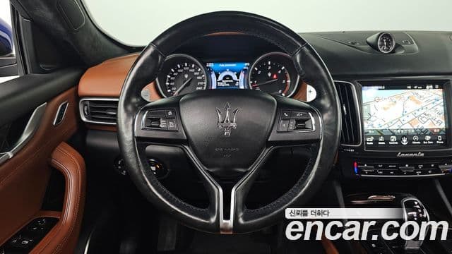 Maserati Levante Luxury, 2017 13