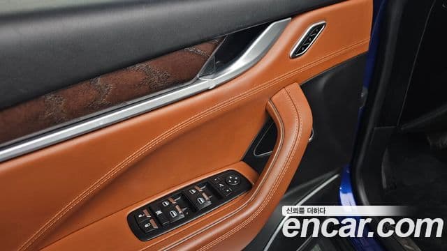 Maserati Levante Luxury, 2017 17