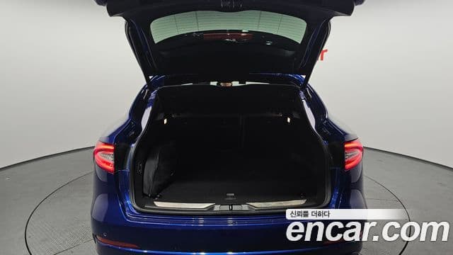 Maserati Levante Luxury, 2017 20