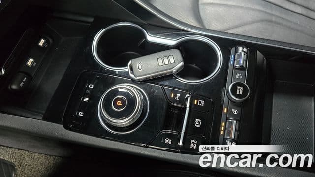 Kia K5 3세대 Signature, 2020 9