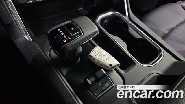 GMC 시에라 드날리-X, 2023 9