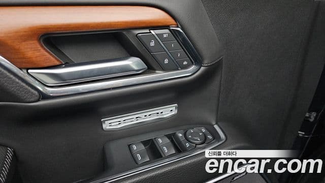 GMC 시에라 드날리-X, 2023 12