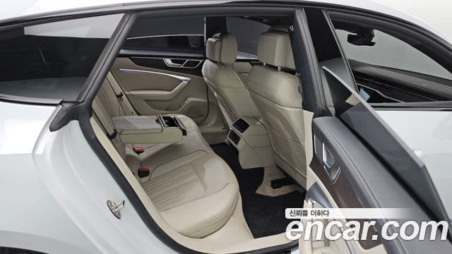 Audi A7 (4K) Premium, 2022 11