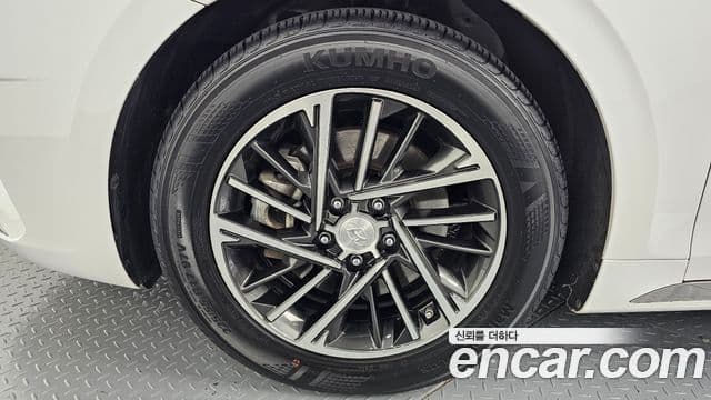 Hyundai The / новый New Grandeur IG Modern, 2023 все фото