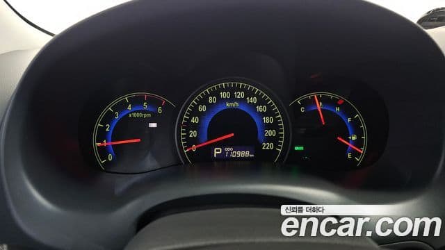 Kia Carnival R Grand пакет, 2011 8