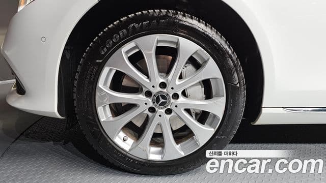 Mercedes-Benz E-класс W213 Exclusive, 2018 все фото