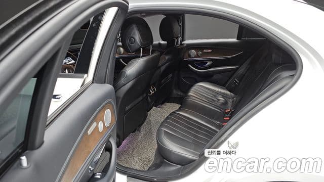 Mercedes-Benz E-класс W213 Exclusive, 2018 11