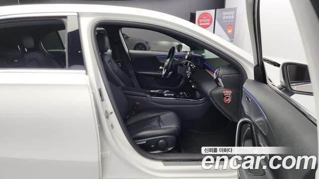 Mercedes-Benz A-класс W177 A220 хэтчбек, 2022 10