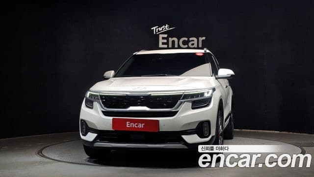 Kia Seltos Signature, 2023 3