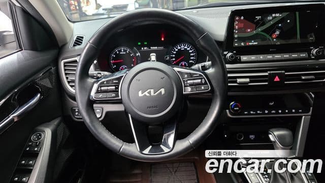 Kia Seltos Signature, 2023 13