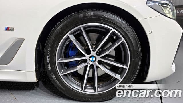 BMW 5시리즈 (G30) 520i M Sport, 2021 все фото