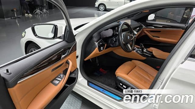 BMW 5시리즈 (G30) 520i M Sport, 2021 11