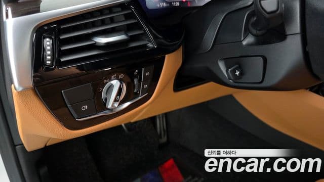 BMW 5시리즈 (G30) 520i M Sport, 2021 16