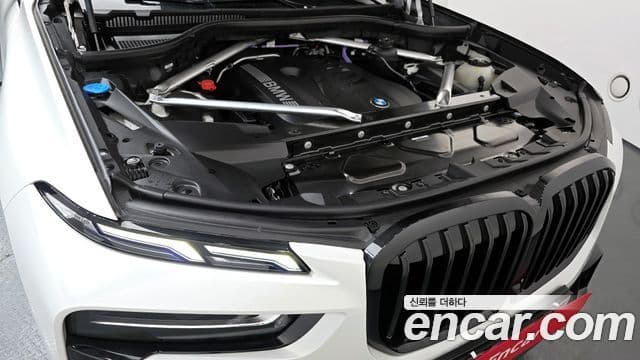 BMW X7 (G07) xDrive 40i M Sport 7인승, 2025 6