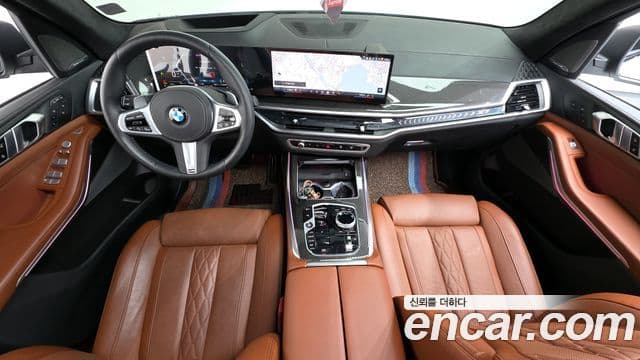 BMW X7 (G07) xDrive 40i M Sport 7인승, 2025 7