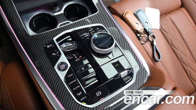 BMW X7 (G07) xDrive 40i M Sport 7인승, 2025 9