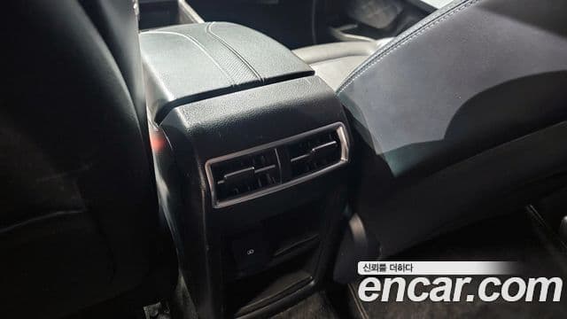 KG모빌리티(SsangYong) Torres T5, 2023 18