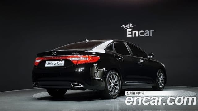 Hyundai Grandeur HG Luxury, 2012 2