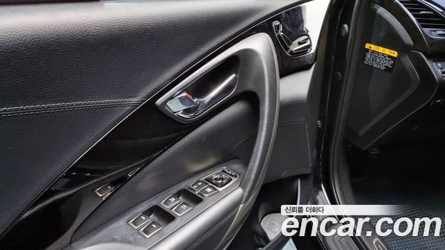 Hyundai Grandeur HG Luxury, 2012 18