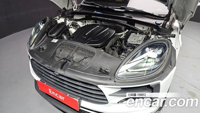 Porsche Macan 95B, 2021 6