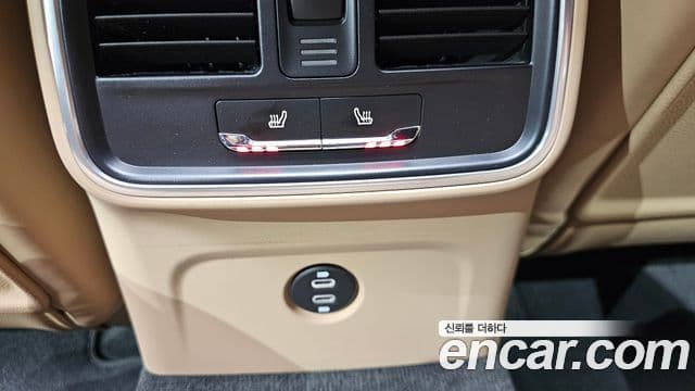 Porsche Macan 95B, 2021 18