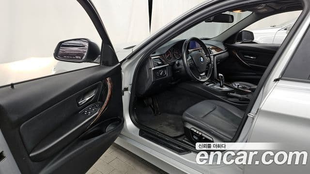 BMW 3시리즈 (F30), 2012 10