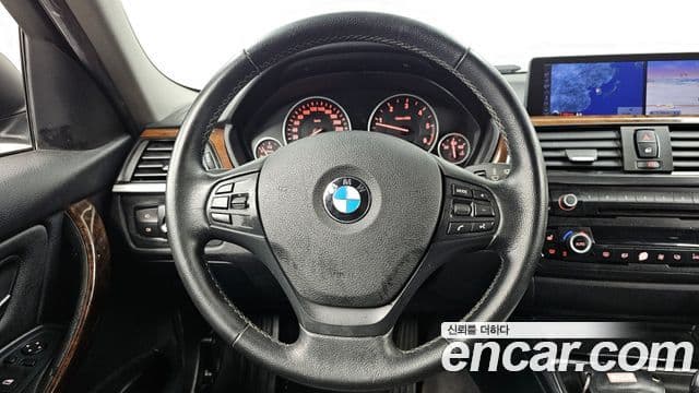 BMW 3시리즈 (F30), 2012 13