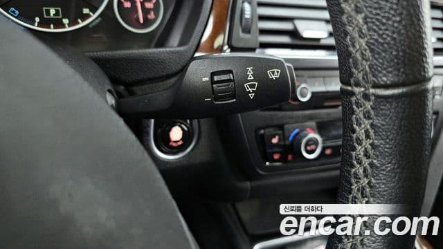 BMW 3시리즈 (F30), 2012 15