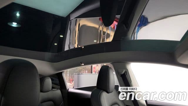 Tesla модель Y Long Range AWD, 2024 19