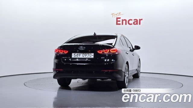 Hyundai Avante AD Special, 2016 4