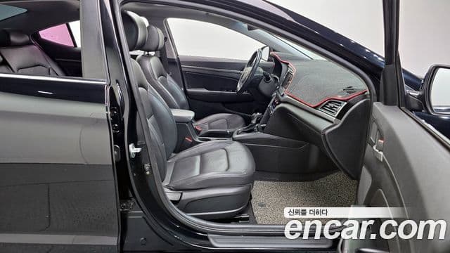 Hyundai Avante AD Special, 2016 10