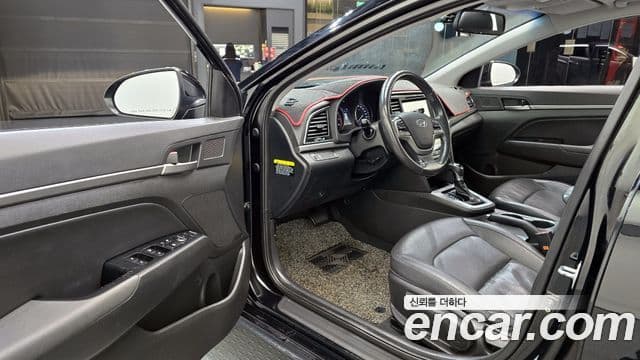 Hyundai Avante AD Special, 2016 11