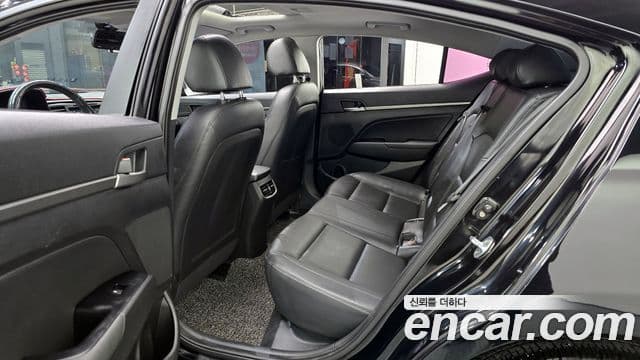 Hyundai Avante AD Special, 2016 12