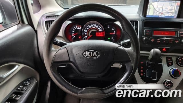 Kia Ray Deluxe, 2015 13