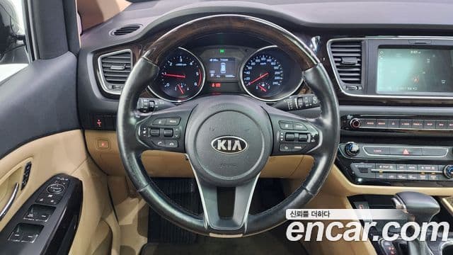 Kia The / новый New Carnival Noblesse, 2019 13