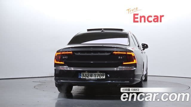 Volvo S90 B6 AWD Inscription, 2021 4