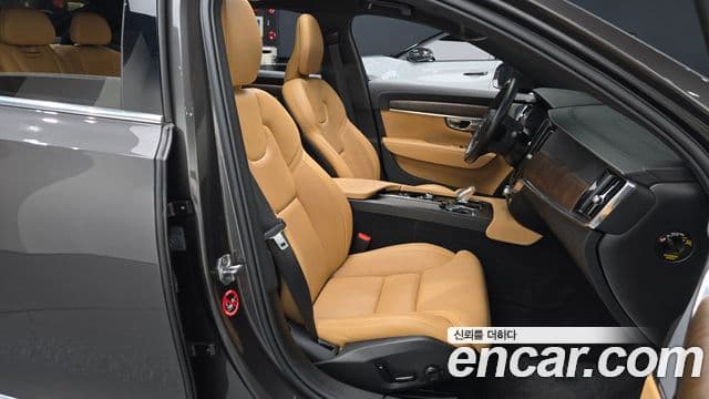 Volvo S90 B6 AWD Inscription, 2021 10