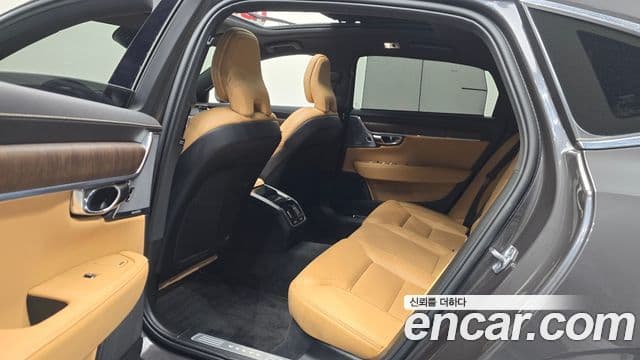 Volvo S90 B6 AWD Inscription, 2021 12