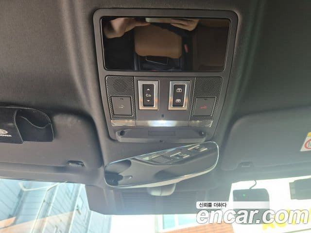 Land Rover Defender (L663) 130 D300 X-Dynamic HSE, 2023 9