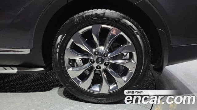 Kia The / новый New Sorento Master, 2019 все фото